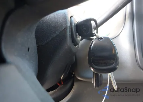 2003 Chevrolet Avalanche 1500 from USA, damaged, VIN 3GNEC13T23G150062